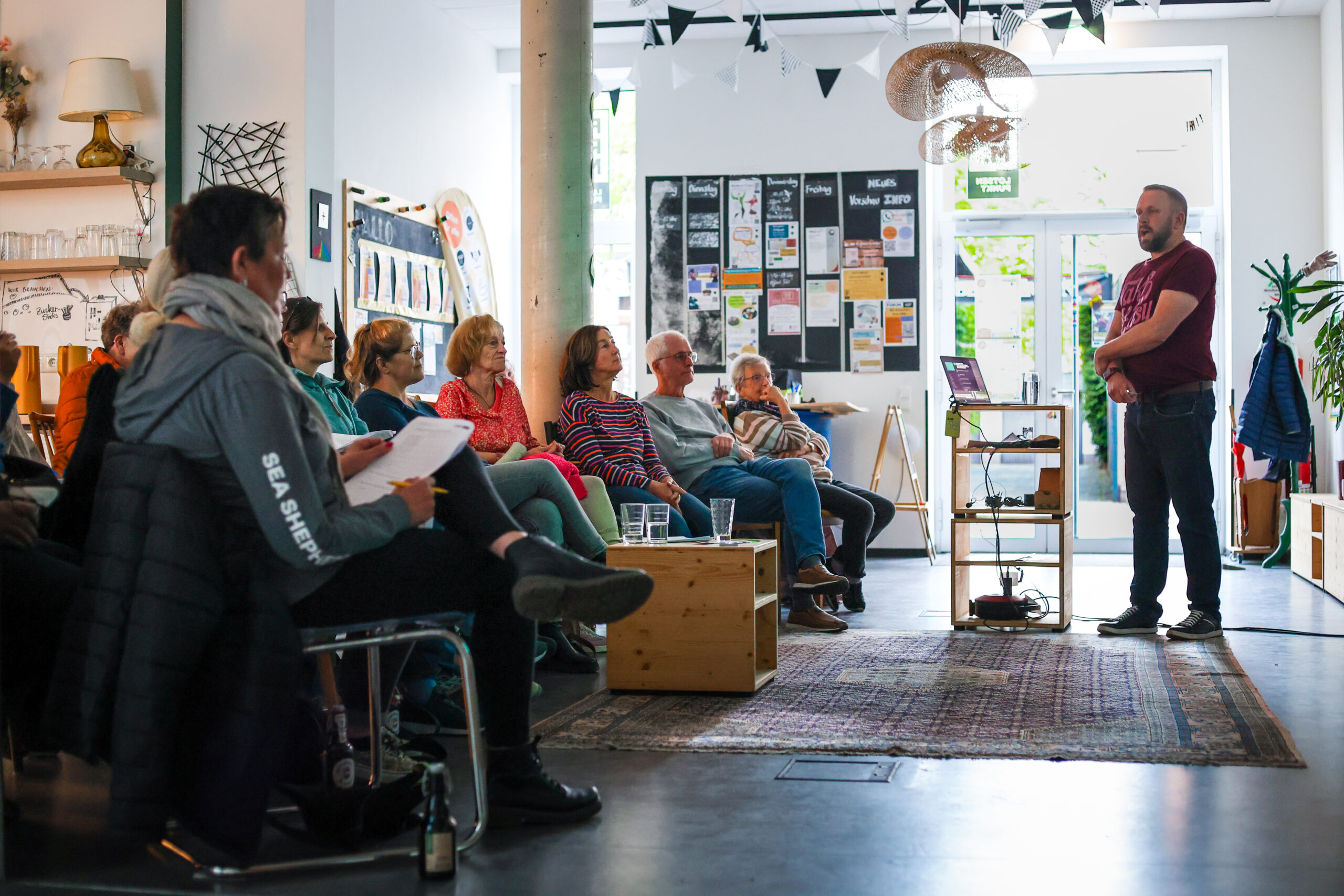 Vortrag in kleiner Runde im Lotsenpunkt in Ratingen